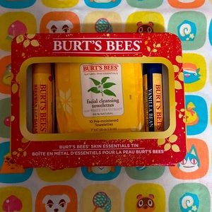 Burt’s Bees Skin Essentials Tin Set
